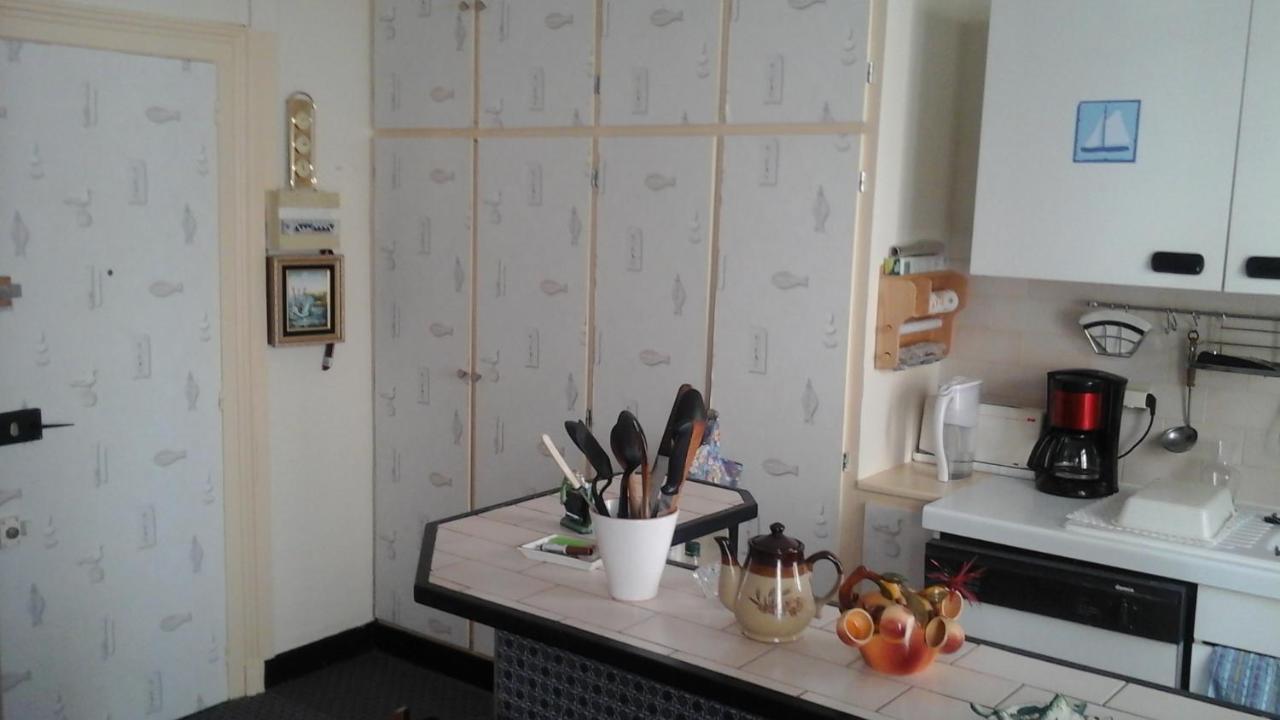 Trouville Centre 2 Pieces Balcon Sur Plage A 30 Metres Apartment Luaran gambar